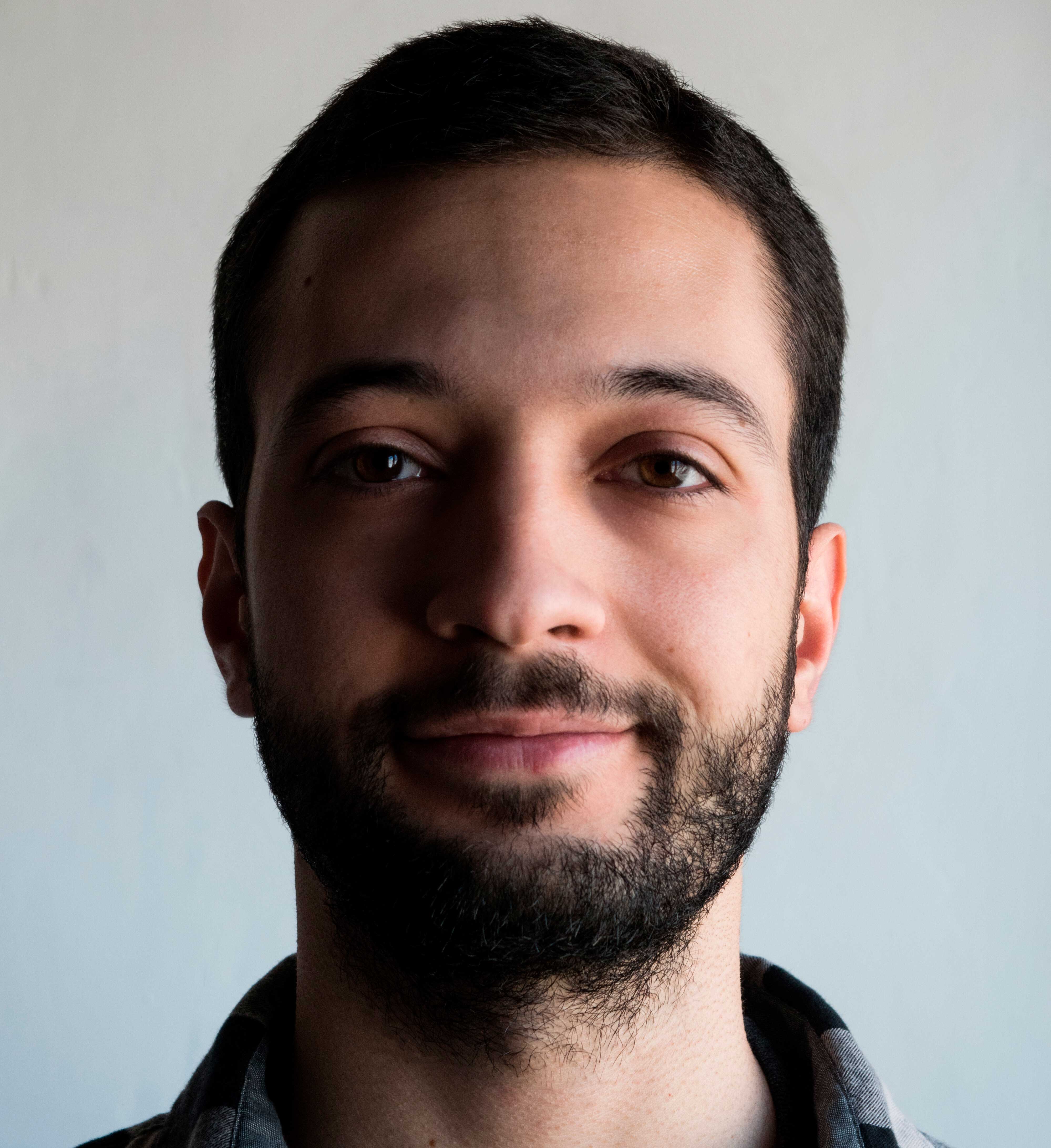 Nicolás